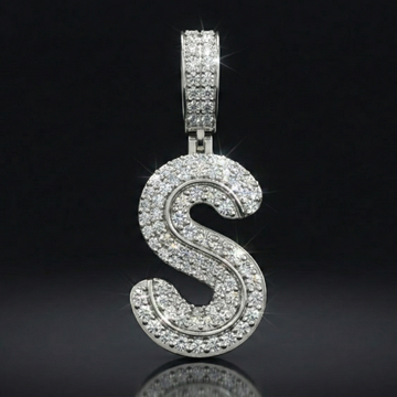 The Brilliant 'S' Pendant